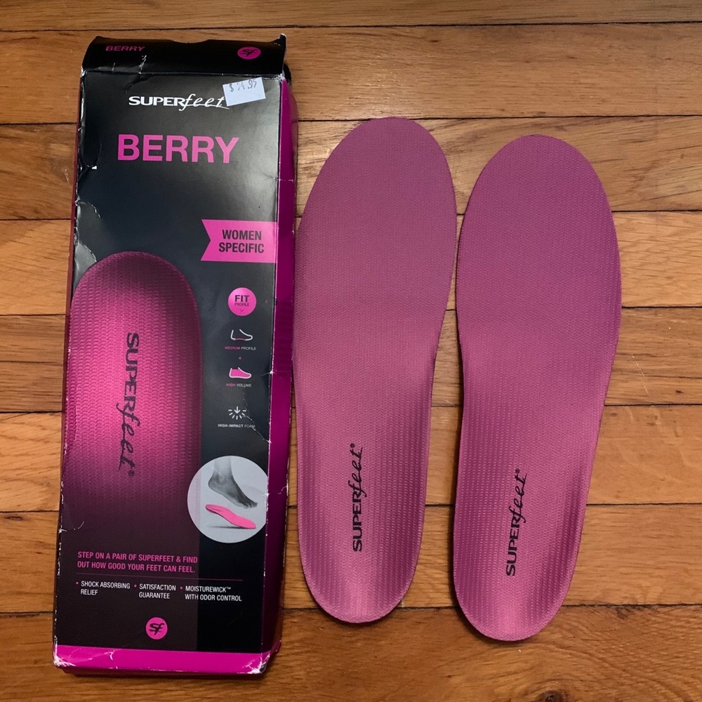 Brand new women’s Super Feet - sizes 20.5-12